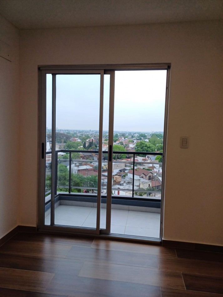 VENTA departamento de 2 ambientes a estrenar en Moron