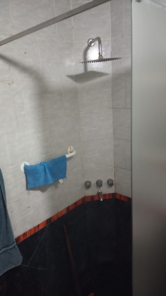 VENTA de casa de 3 ambientes en isidro casanova