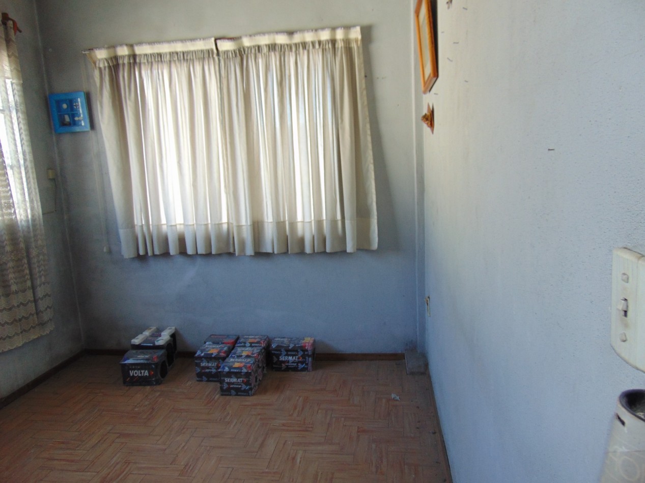 VENTA  PH 3 AMBIENTES EN CASTELAR