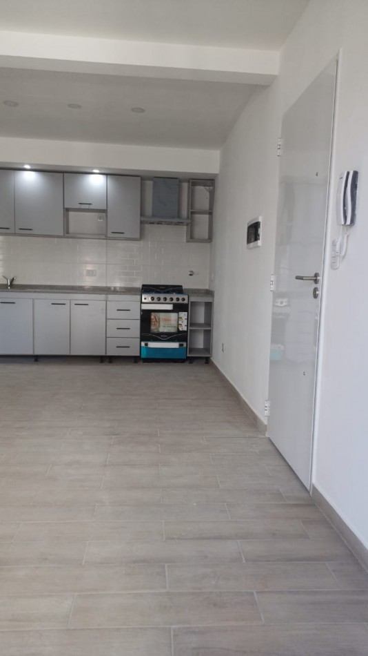 VENTA DE DEPARTAMENTO DE 2 AMBIENTES EN SAN JUSTO