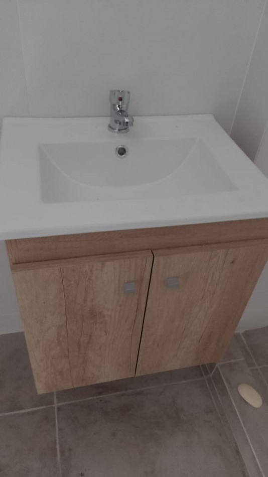 DEPARTAMENTO DE 2 AMBIENTES EN PLANTA BAJA AL FRENTE 