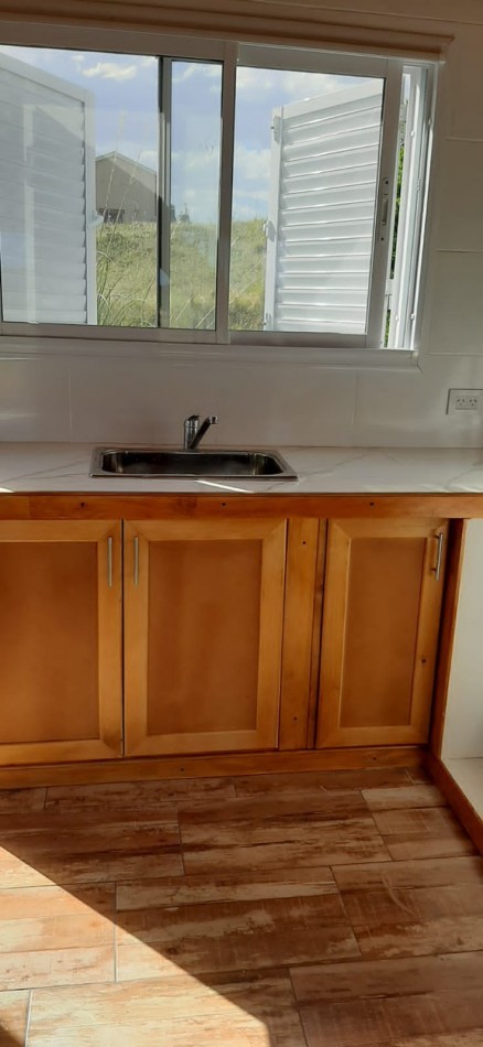 DUPLEX PHs, SON DOS JUNTOS EN BALNEARIO RETA VENDO o PERMUTO VENTA EN BLOCK