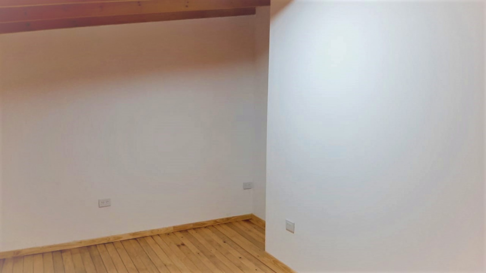 DUPLEX PHs, SON DOS JUNTOS EN BALNEARIO RETA VENDO o PERMUTO VENTA EN BLOCK