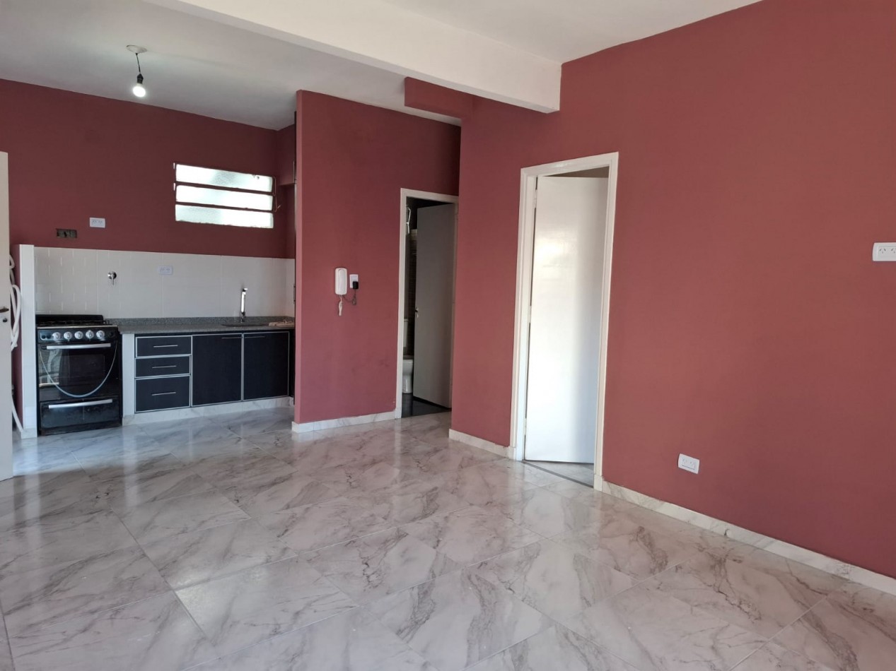 ALQUILER de departamento de 3 ambientes en SAN JUSTO