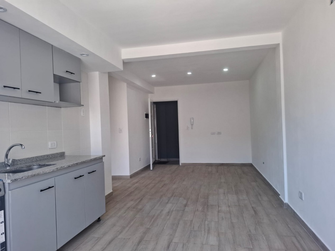 VENTA DE DEPARTAMENTO DE 2 AMBIENTES EN SAN JUSTO