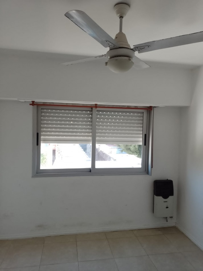 VENTA DE DEPARTAMENTO DE 2 AMBIENTES EN MORON
