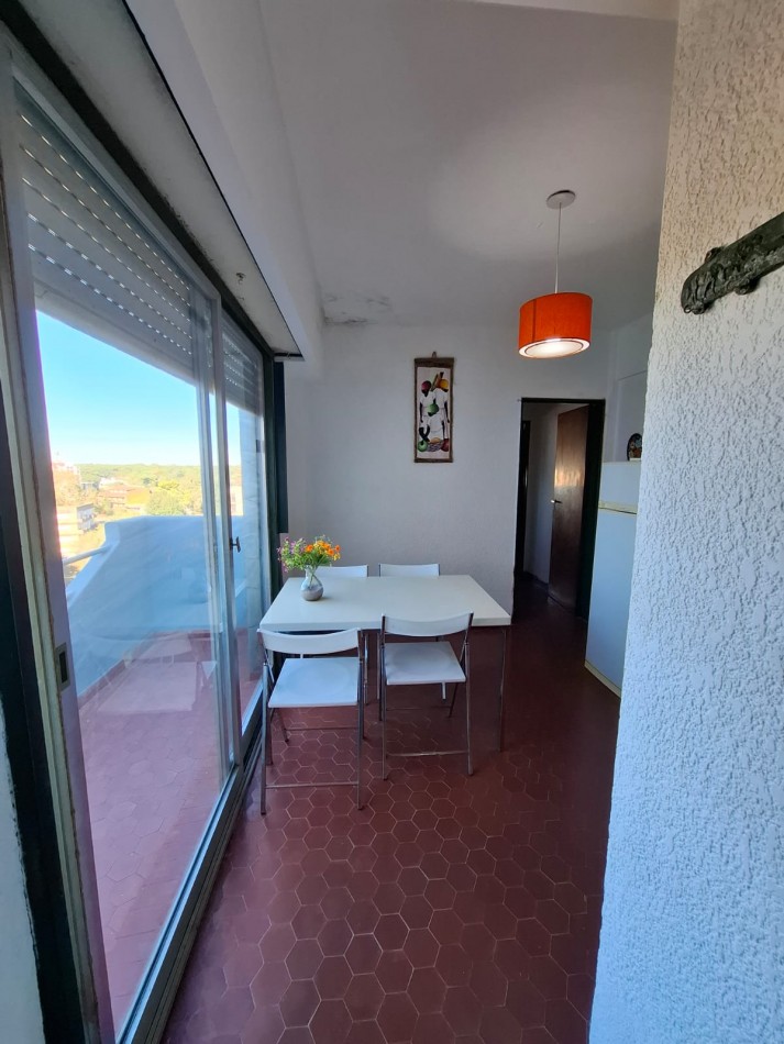 VENTA de departamento de 2 ambientes en Villa Gesell 