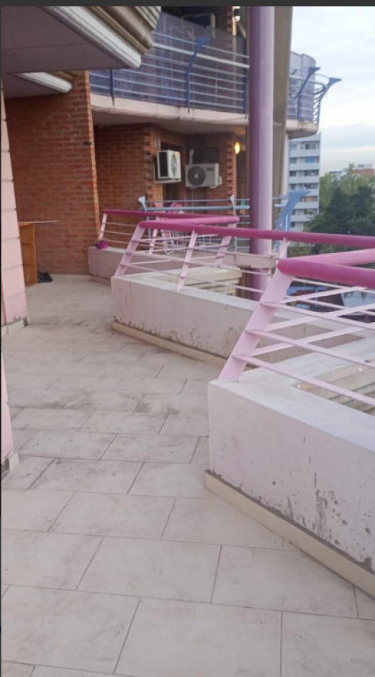 VENTA DE DEPARTAMENTO DE 3 AMBIENTES CON BAULERA EN MORON
