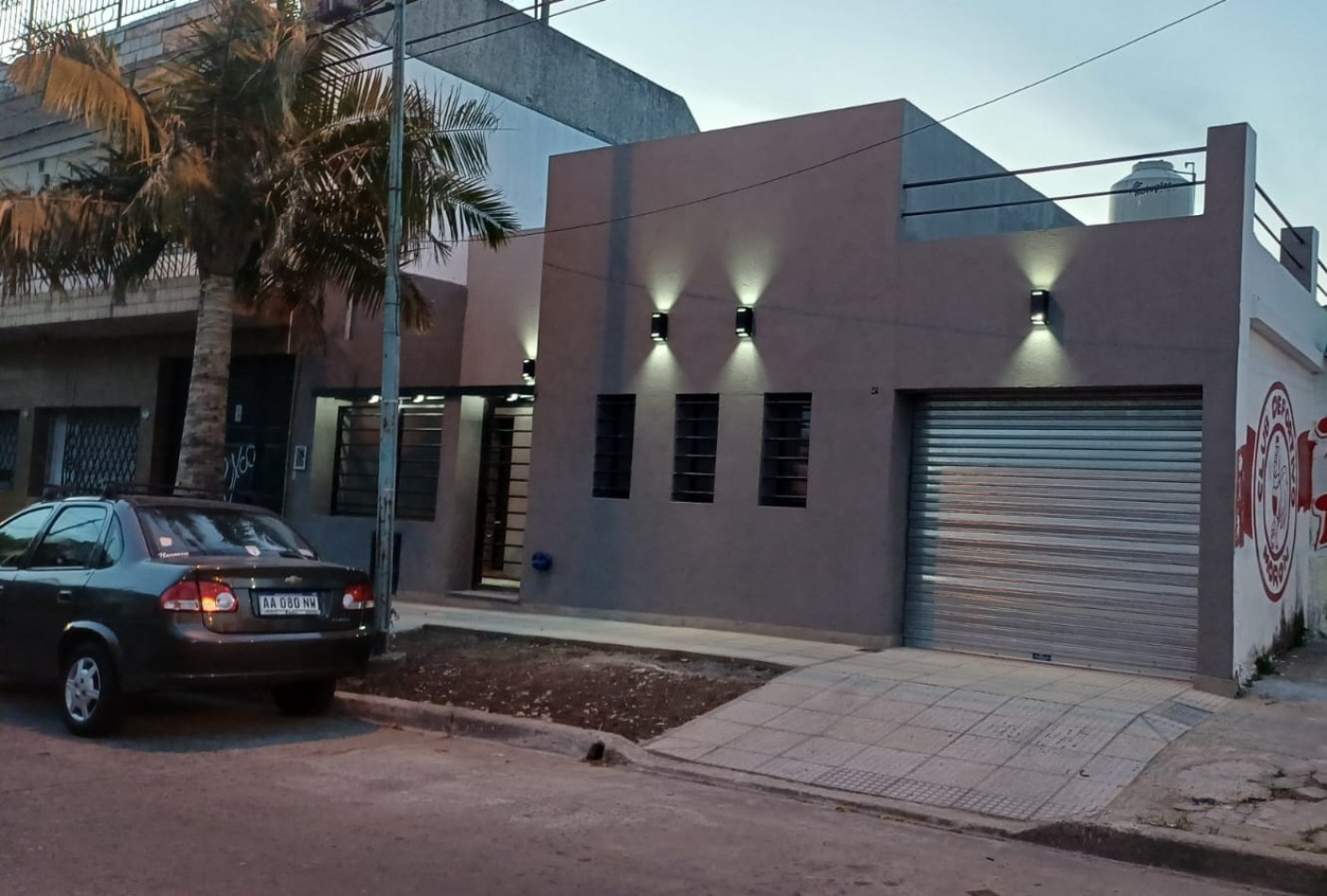 VENTA Casa a Estrenar en planta baja con pileta en MORON