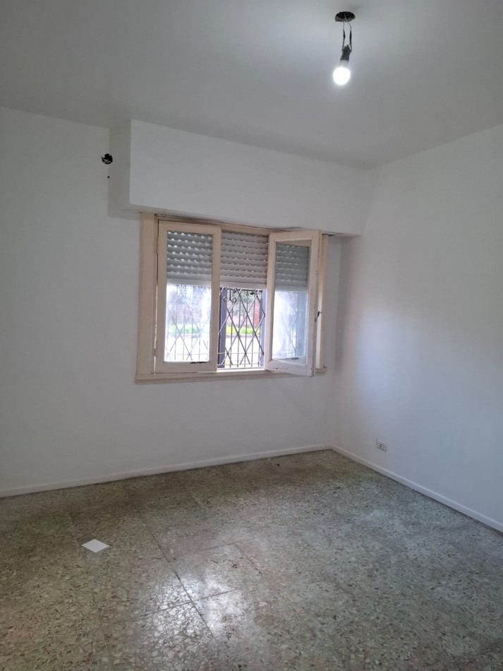 ALQUILER departamento dos ambientes en Villa TESEI