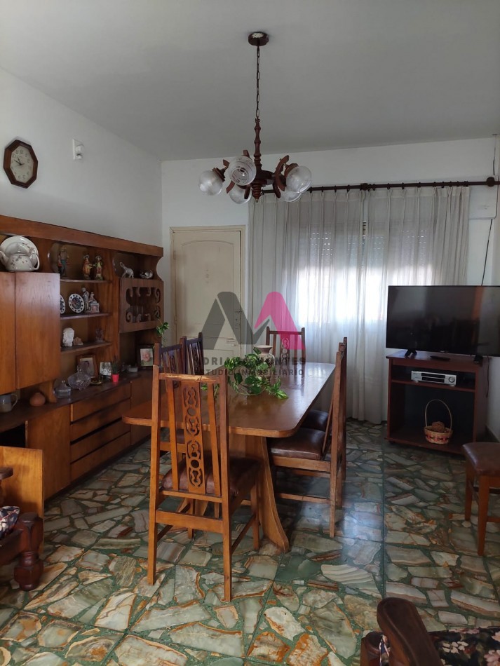 VENTA de casa 3 ambientes en SAN JUSTO