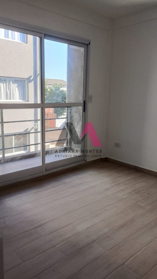 VENTA DE DEPARTAMENTO DE 2 AMBIENTES EN SAN JUSTO