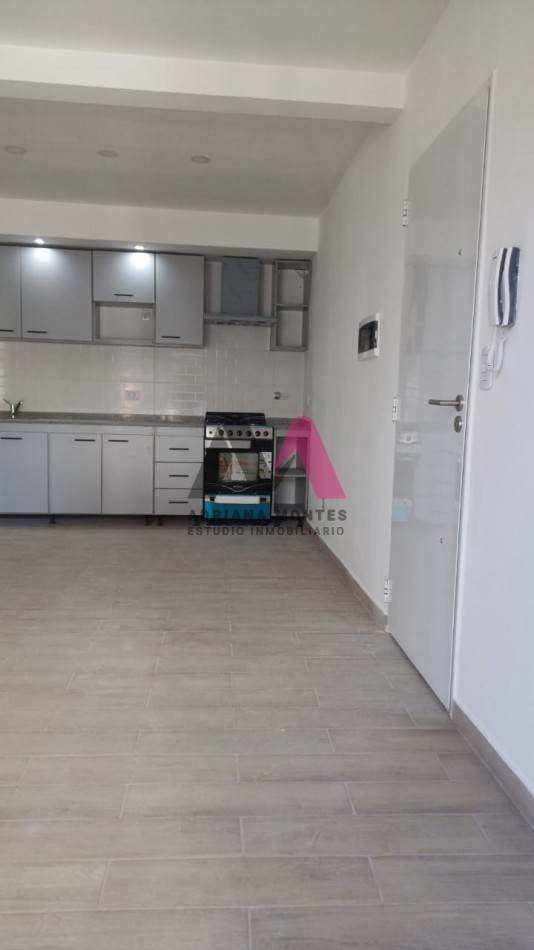 VENTA DE DEPARTAMENTO DE 2 AMBIENTES EN SAN JUSTO