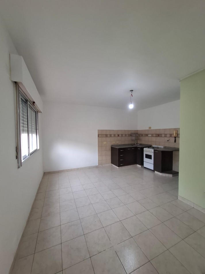 ALQUILER DE DEPARTAMENTO DE 2 AMBIENTES EN RAMOS MEJIA
