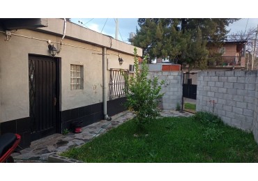 VENTA de casa de 3 ambientes en isidro casanova